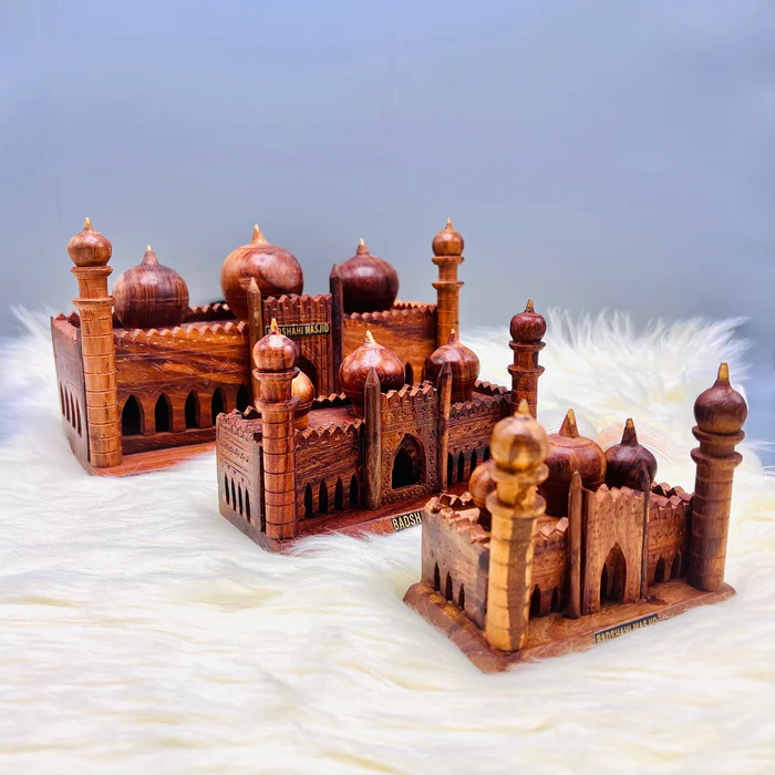 Wooden Badshahi Masjid Sculpture